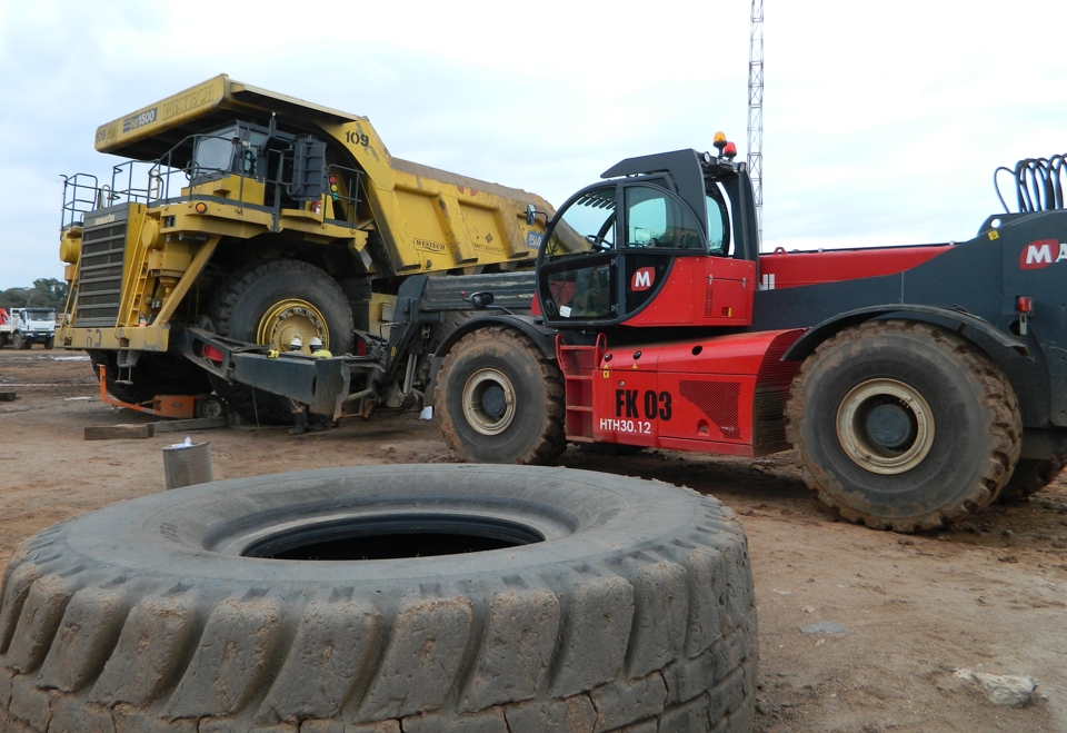 Telehandler Gallery 2